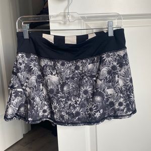 Lululemon tennis skirt